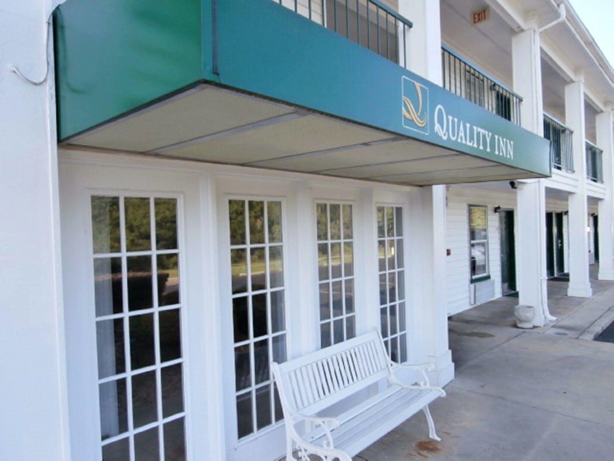 Quality Inn Eastman Exterior photo